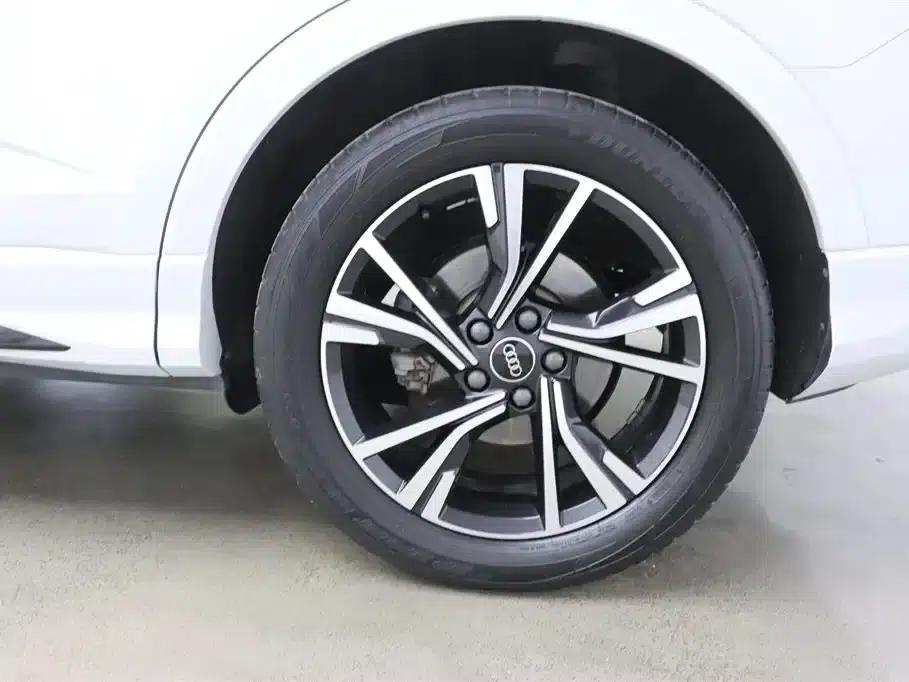 Audi Q3 Sportback 2022 40 TFSI Fashion Edition — миниатюра 33