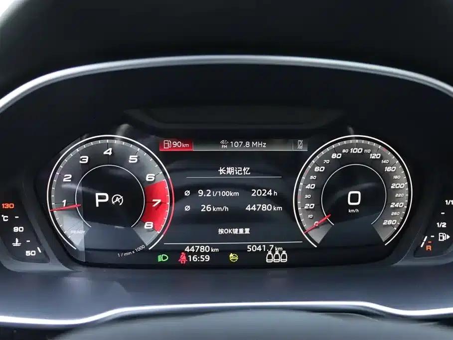 Audi Q3 Sportback 2022 40 TFSI Fashion Edition — миниатюра 8