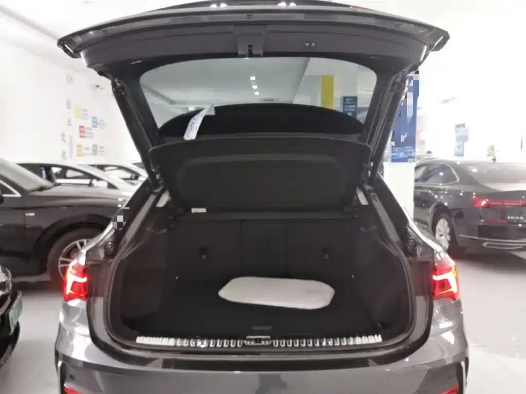 Audi Q3 Sportback 2020 40 TFSI Fashion Edition — миниатюра 19