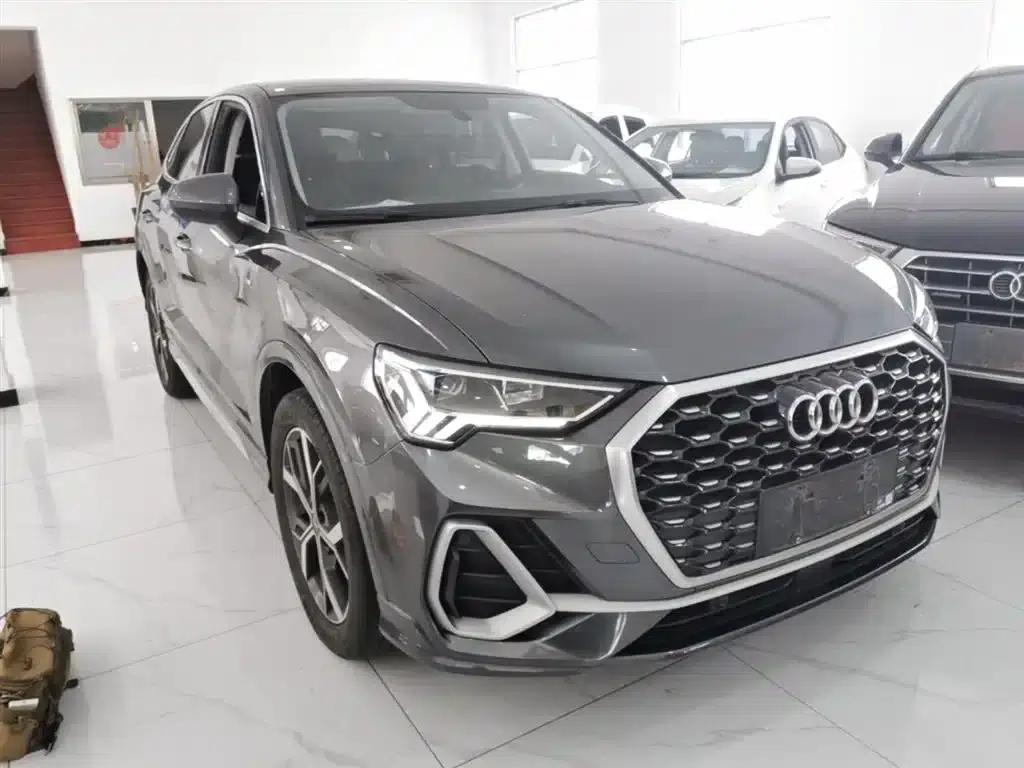 Audi Q3 Sportback 2020 40 TFSI Fashion Edition — миниатюра 4