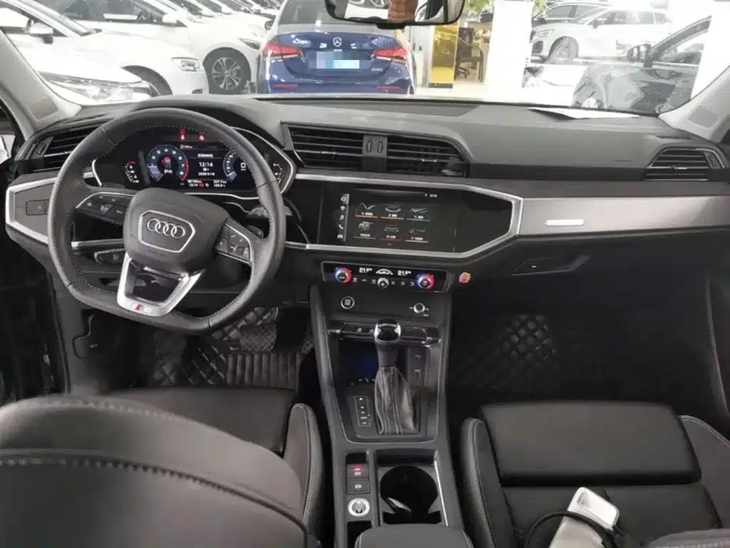 Audi Q3 Sportback 2020 40 TFSI Fashion Edition — миниатюра 10