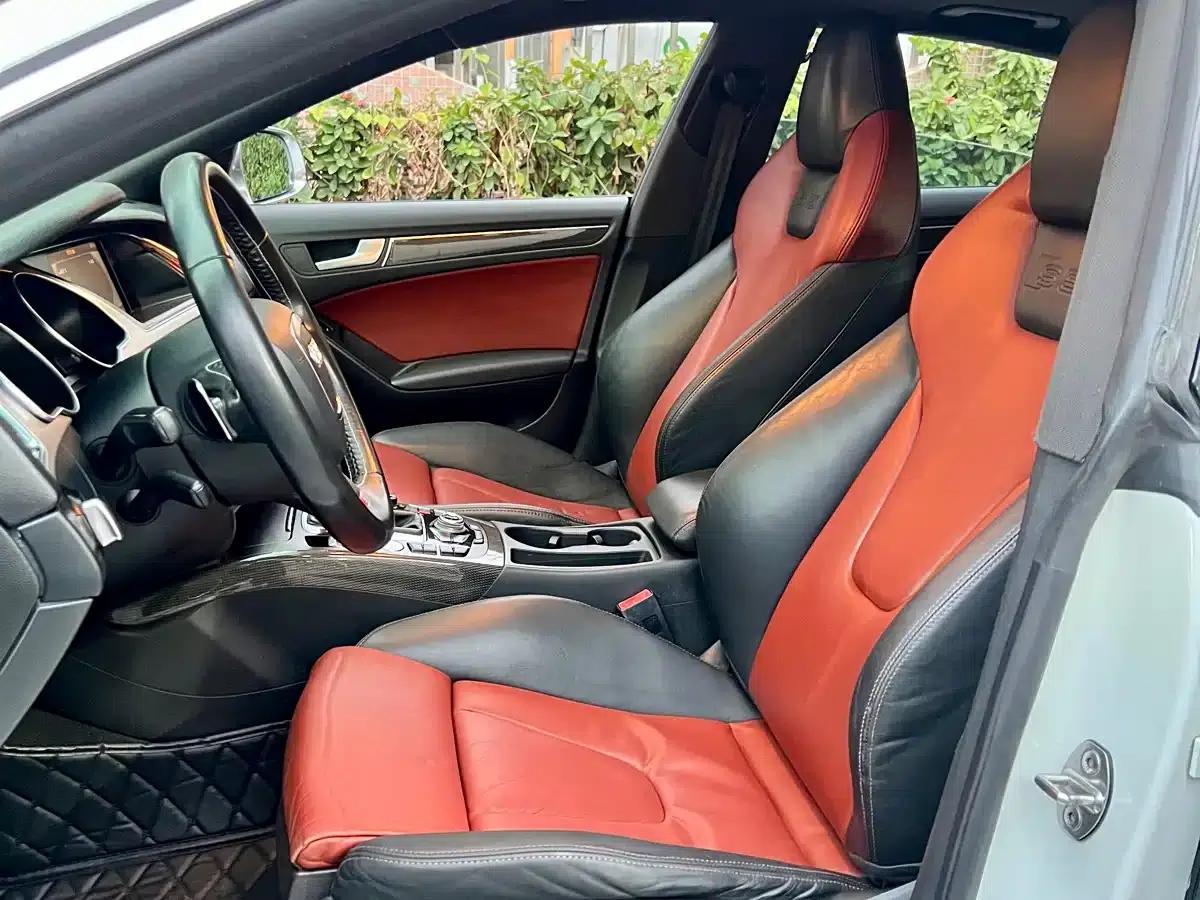 2010 Audi S5 3.0T Sportback — миниатюра 5