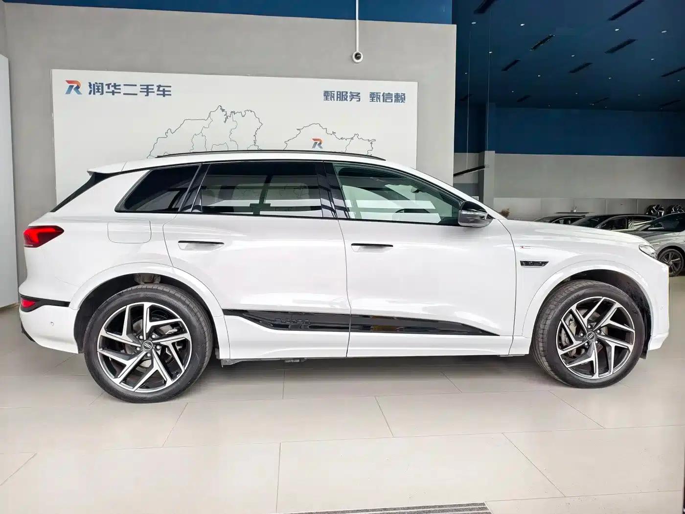 Audi Q6L e-tron 2026 First Edition — миниатюра 3