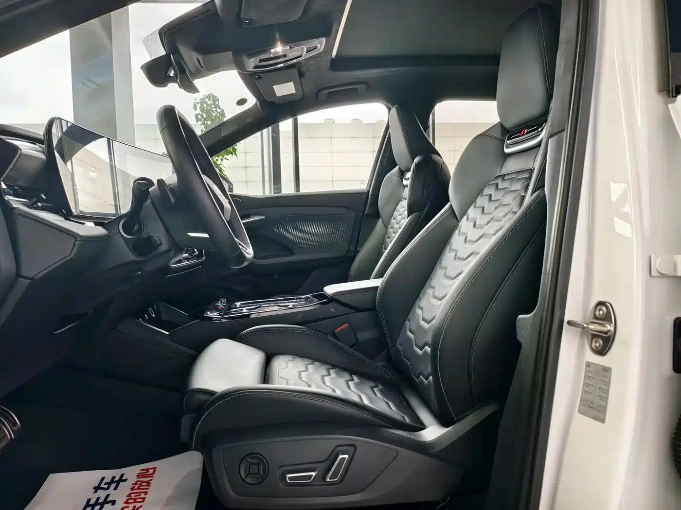 Audi Q6L e-tron 2026 First Edition — миниатюра 6