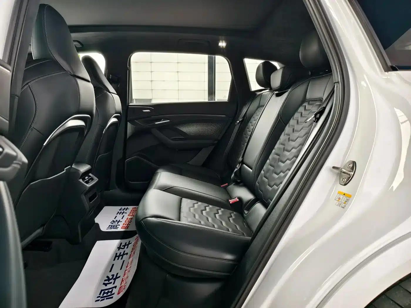 Audi Q6L e-tron 2026 First Edition — миниатюра 7