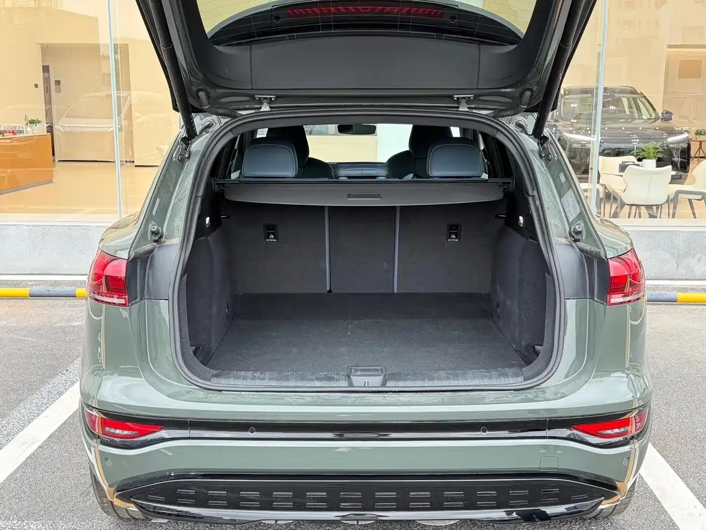 Audi Q6L e-tron 2026 First Edition — миниатюра 22