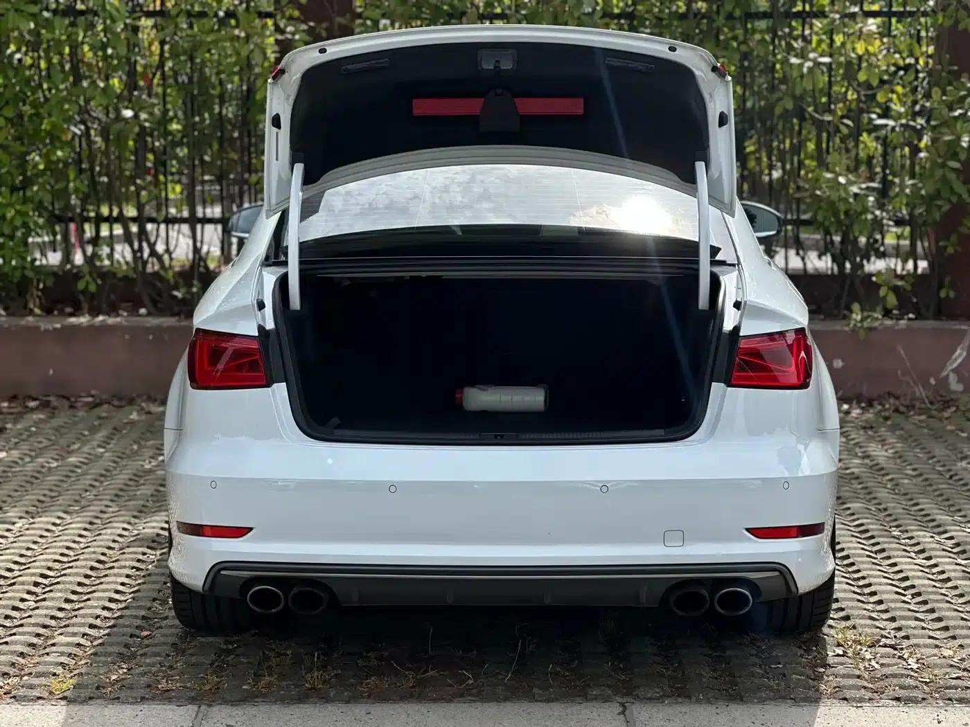 Audi S3 2015 Model S3 2.0T Limousine — миниатюра 24