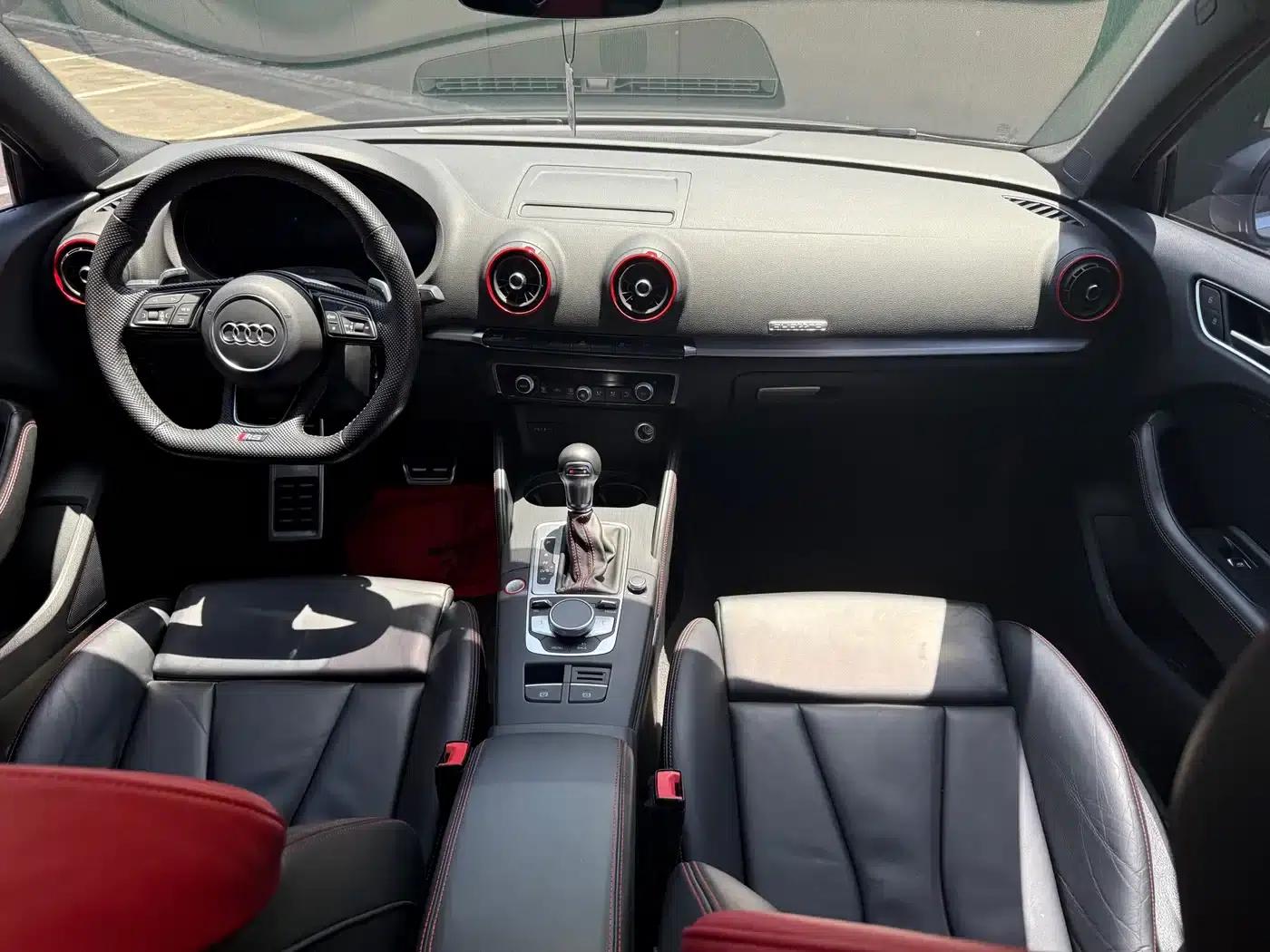 Audi S3 2019 Model S3 2.0T Limousine — миниатюра 11