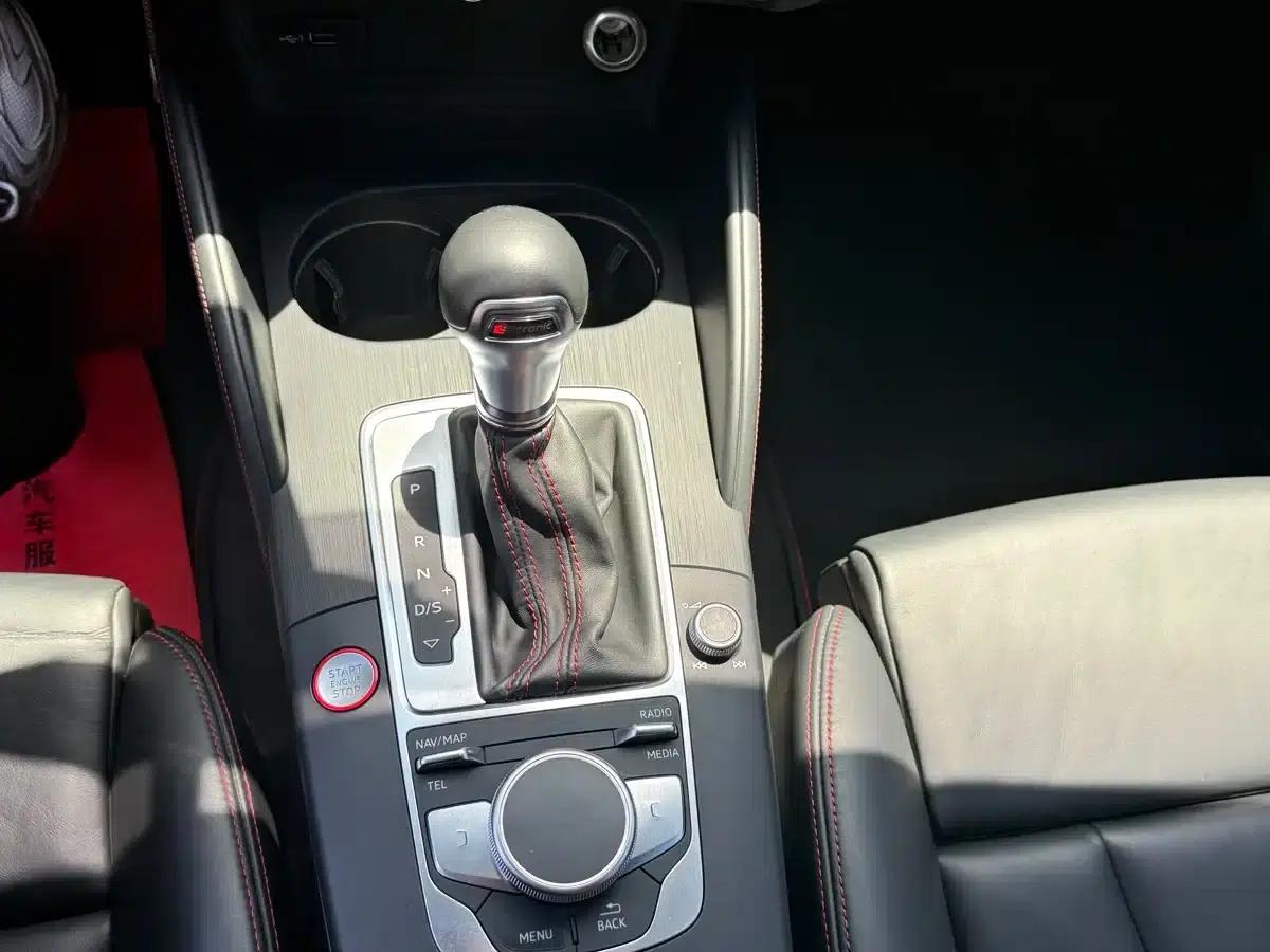 Audi S3 2019 Model S3 2.0T Limousine — миниатюра 7