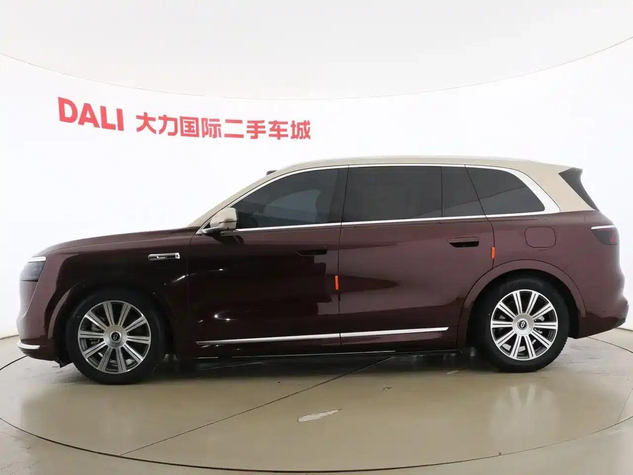 Wenjie M8 2025 Extended Range Max+ Version 53.4kWh 6-Seat Version (192-line LiDAR) — миниатюра 5