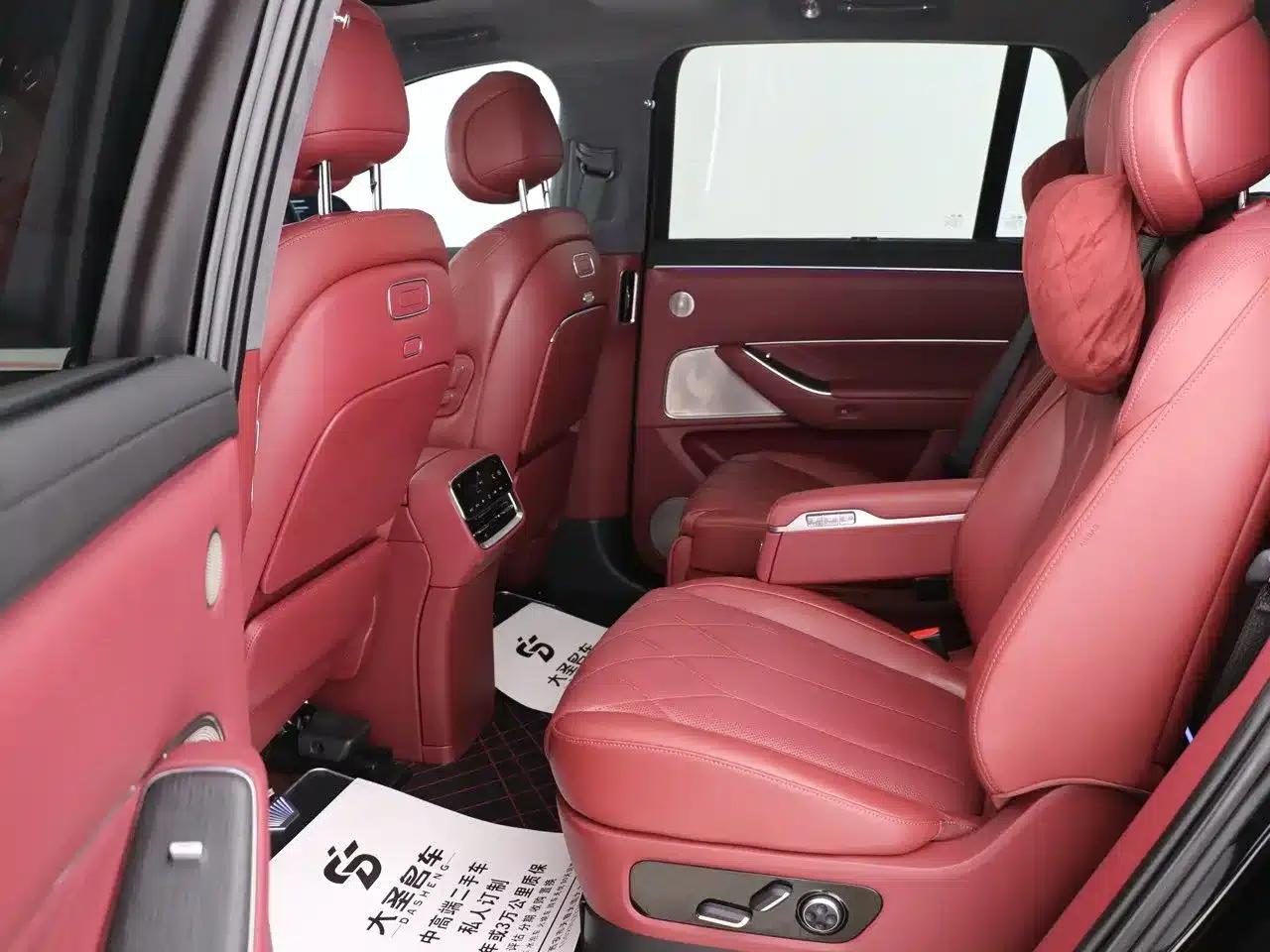 Wenjie M8 2025 Extended Range Max+ Version 53.4kWh 6-Seat Version (192-line LiDAR) — миниатюра 8