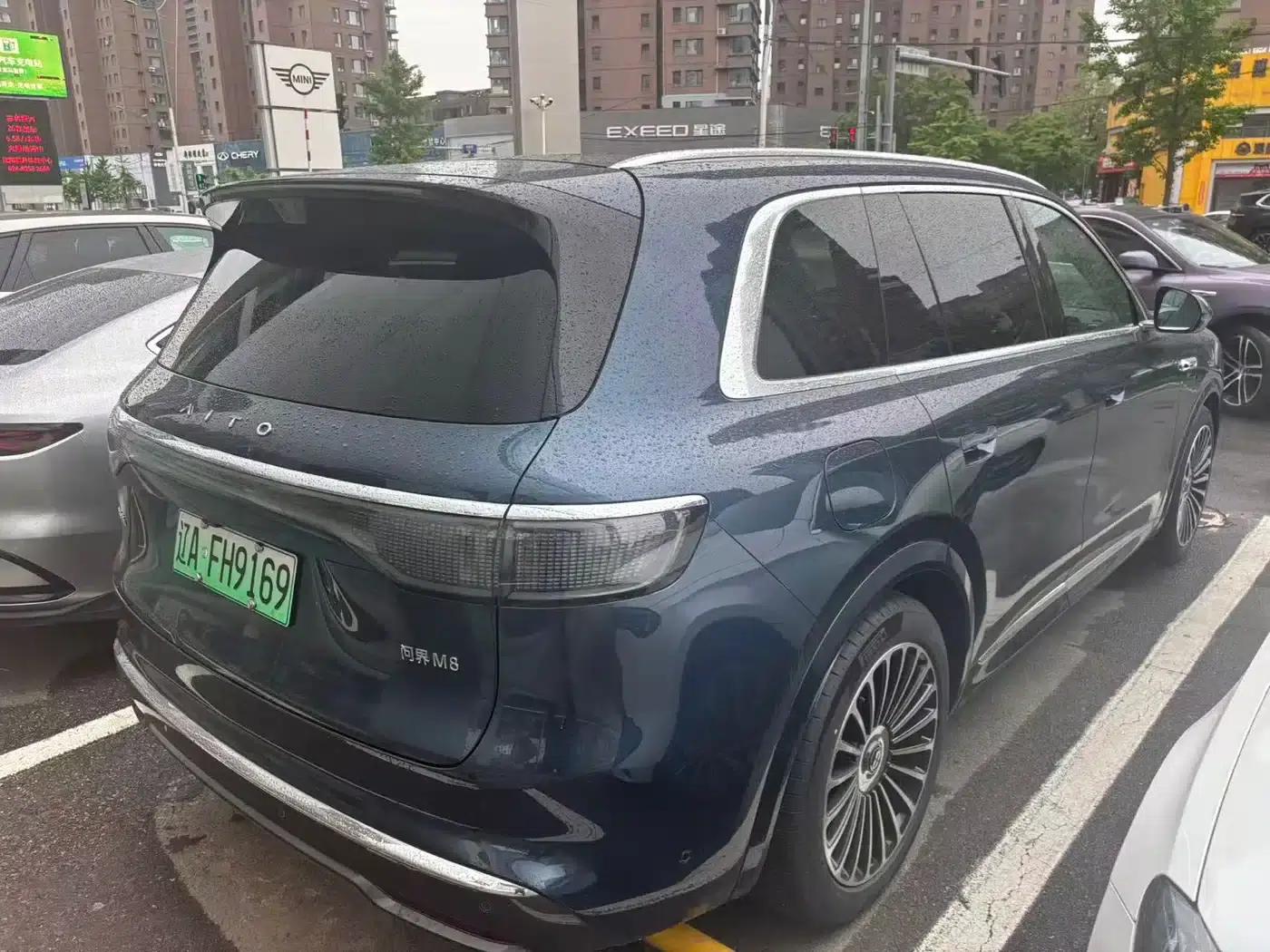 Wenjie M8 2025 Ultra Extended Range Edition (53.4kWh, 5-seater, 192-line LiDAR) — миниатюра 4