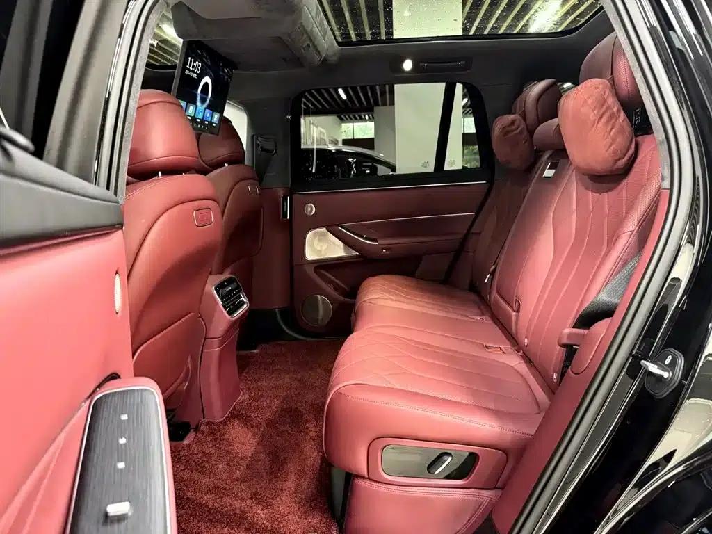 Wenjie M8 2025 Range Extended Max+ Version 53.4kWh 5-Seat Version (192-line LiDAR) — миниатюра 13