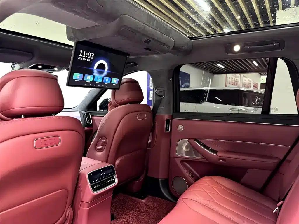 Wenjie M8 2025 Range Extended Max+ Version 53.4kWh 5-Seat Version (192-line LiDAR) — миниатюра 24