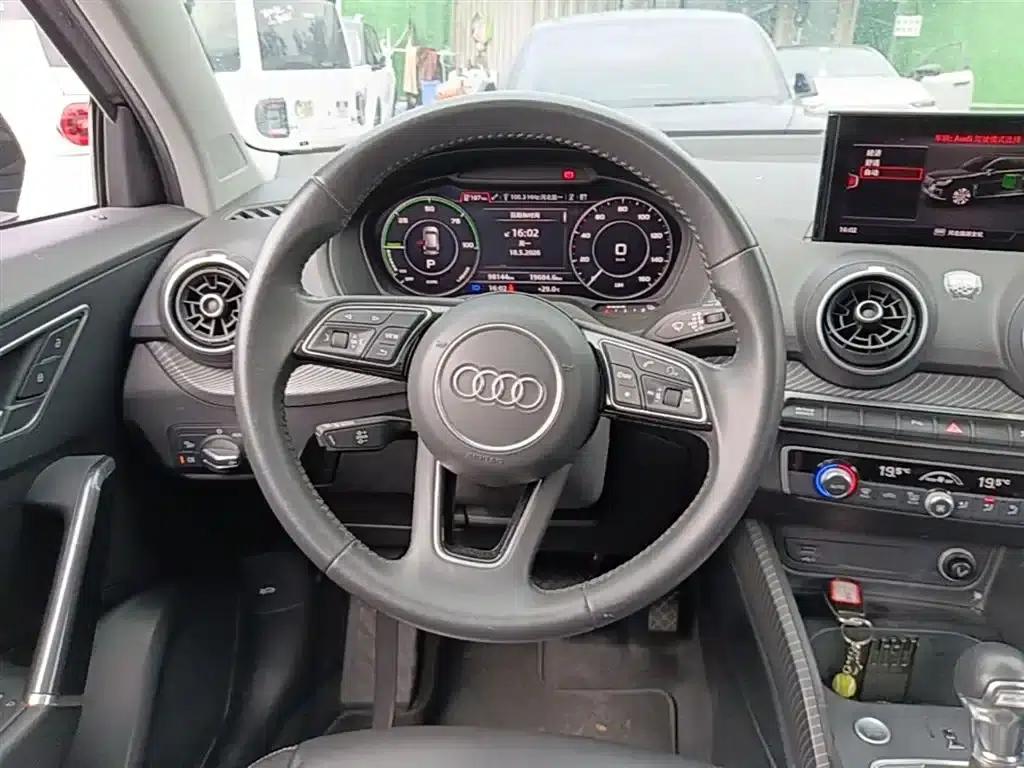 Audi Q2L e-tron 2019 Q2L e-tron Pure Electric Smart Edition — миниатюра 11