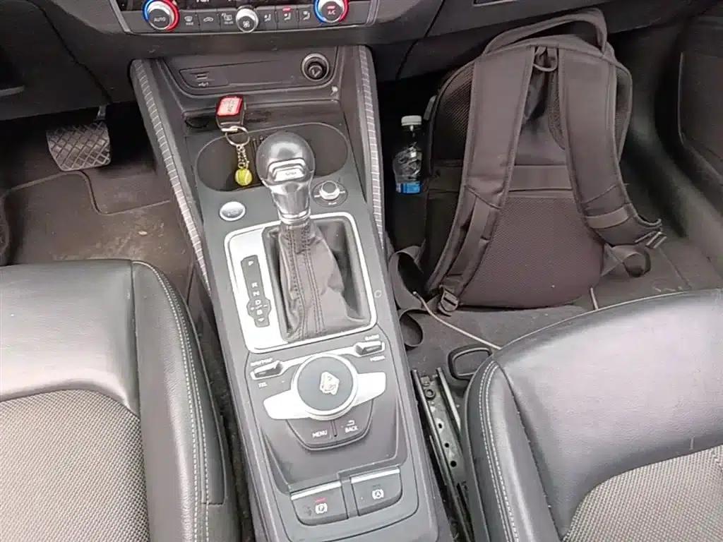 Audi Q2L e-tron 2019 Q2L e-tron Pure Electric Smart Edition — миниатюра 14