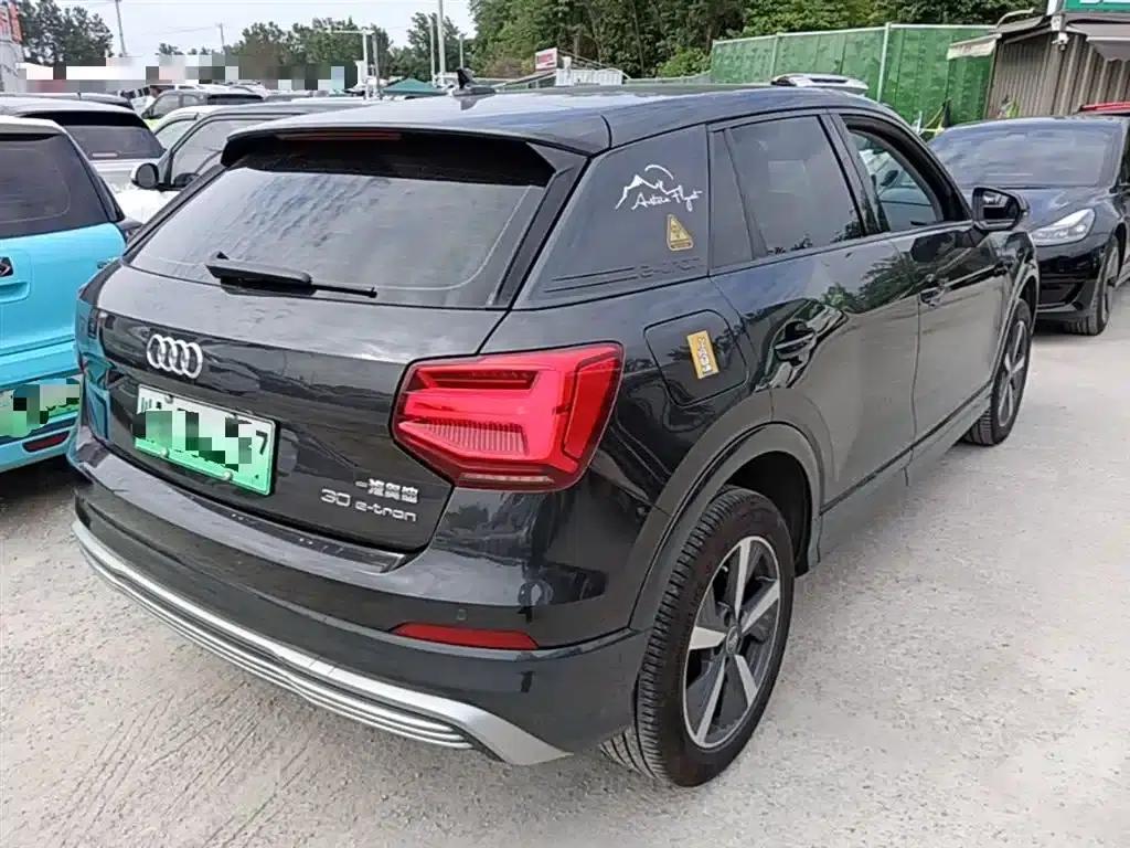 Audi Q2L e-tron 2019 Q2L e-tron Pure Electric Smart Edition — миниатюра 7