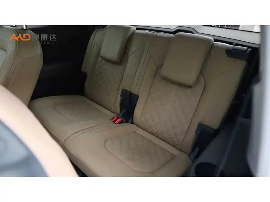 Audi Q6/2.0T/2024/45TFSI quattro Qiyun Edition Yulin Package 6-seater — миниатюра 9