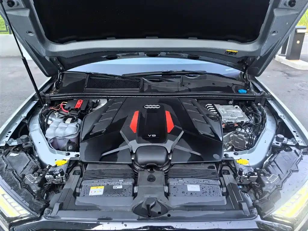 Audi SQ7 2024 4.0 TFSI — миниатюра 18