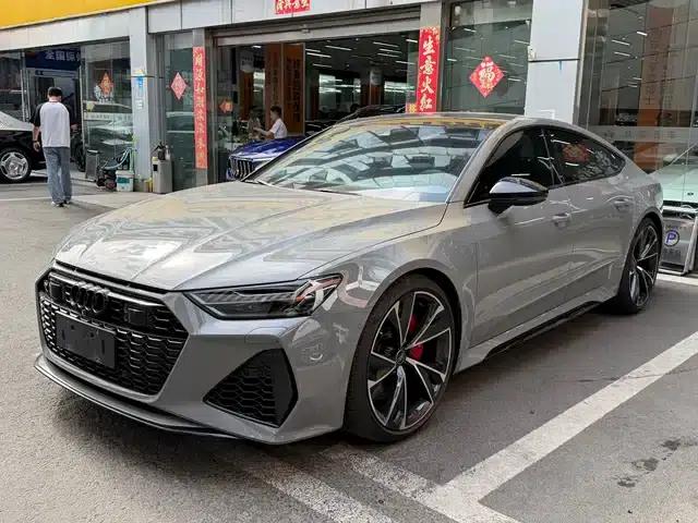 2024 Audi RS 7 RS 7 4.0T Sportback Performance