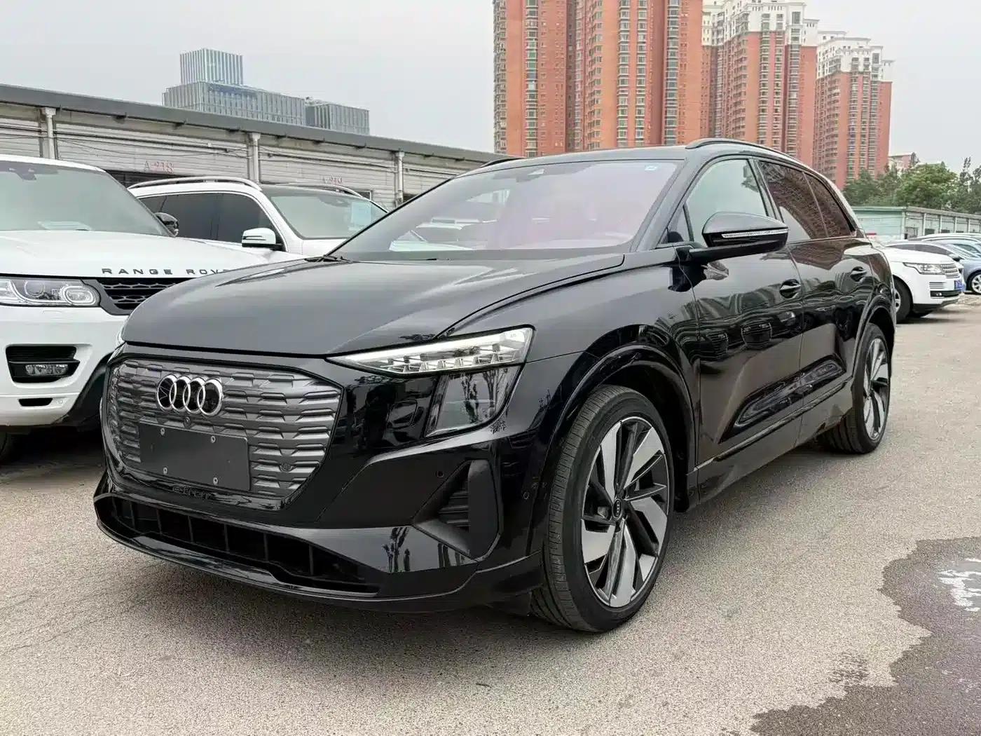 Audi Q5 e-tron 2022 50 e-tron quattro Glory Edition Mech Suit — миниатюра 1