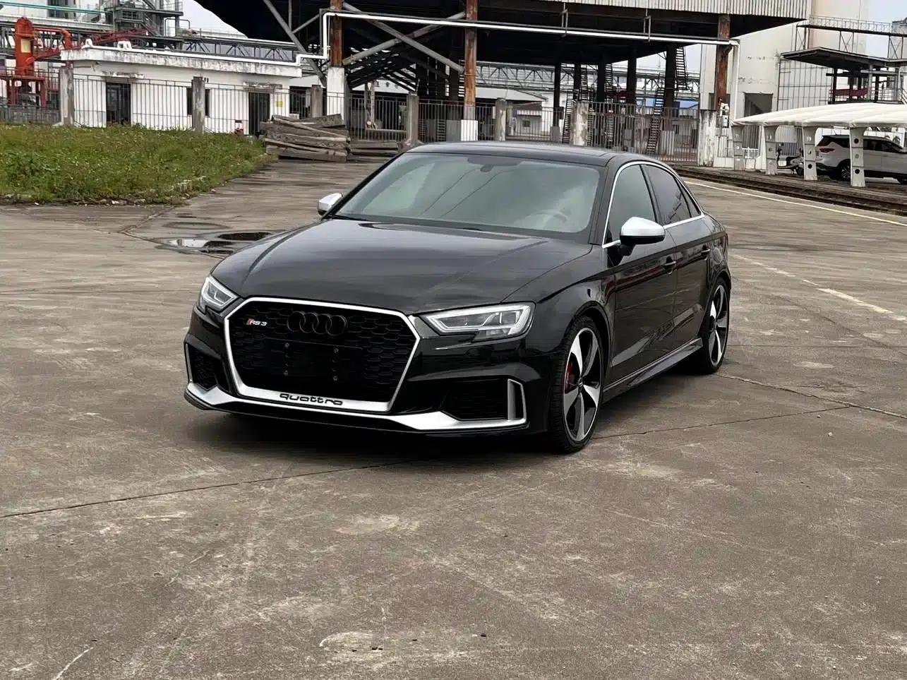 Audi RS 3 2017 RS 3 2.5T Limousine — миниатюра 1