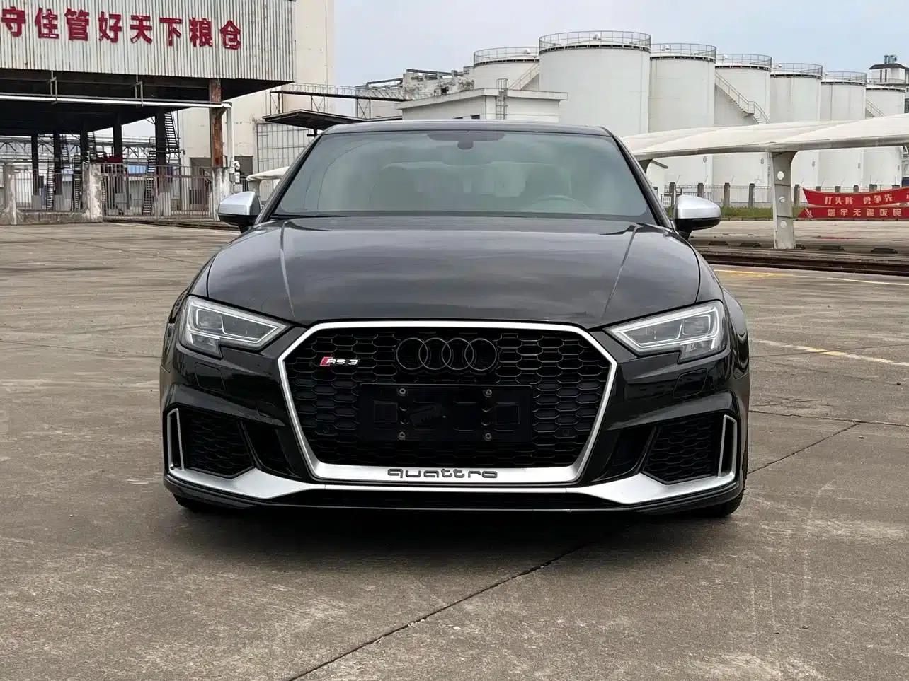 Audi RS 3 2017 RS 3 2.5T Limousine — миниатюра 2