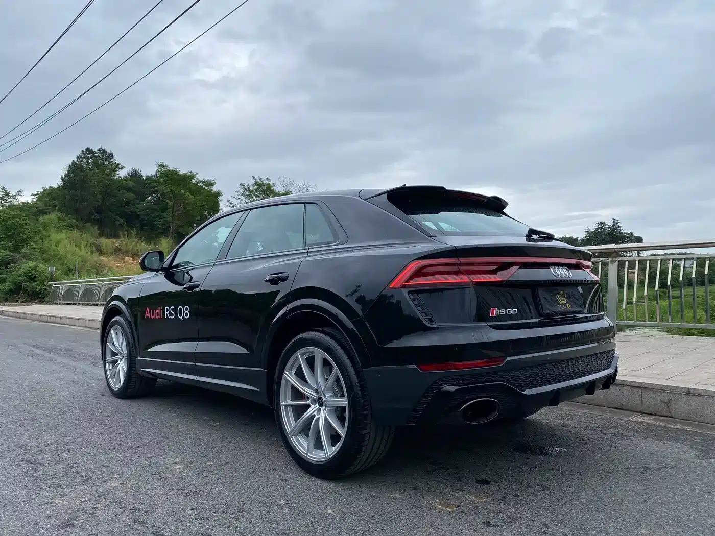 2022 Audi RS Q8 4.0T — миниатюра 3
