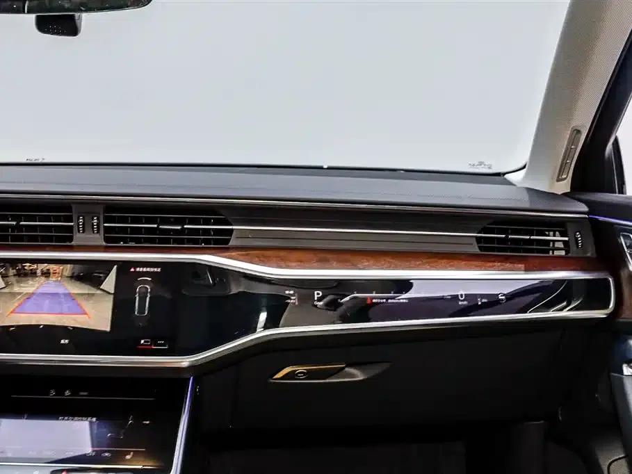 2021 Audi A6 allroad quattro Explorer 55 TFSI Premium Off-Road Model (Imported) — миниатюра 12