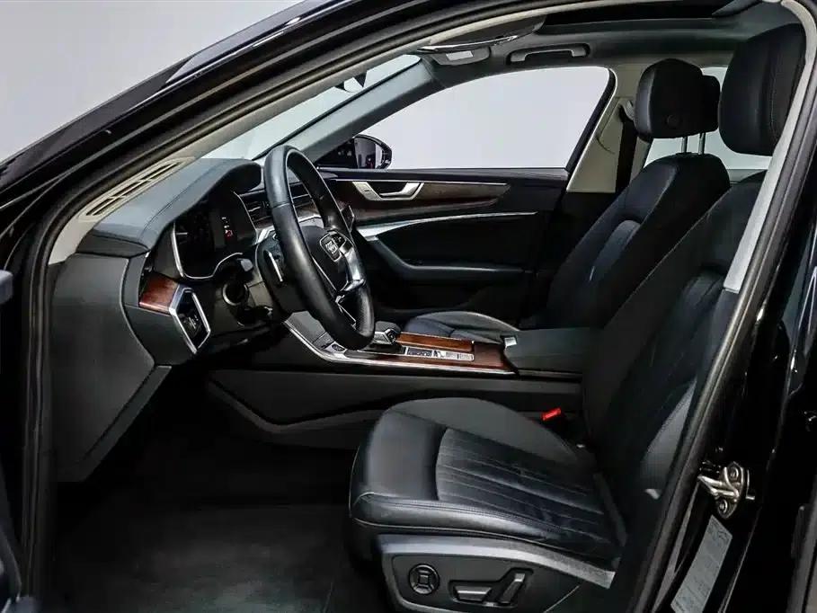 2021 Audi A6 allroad quattro Explorer 55 TFSI Premium Off-Road Model (Imported) — миниатюра 6