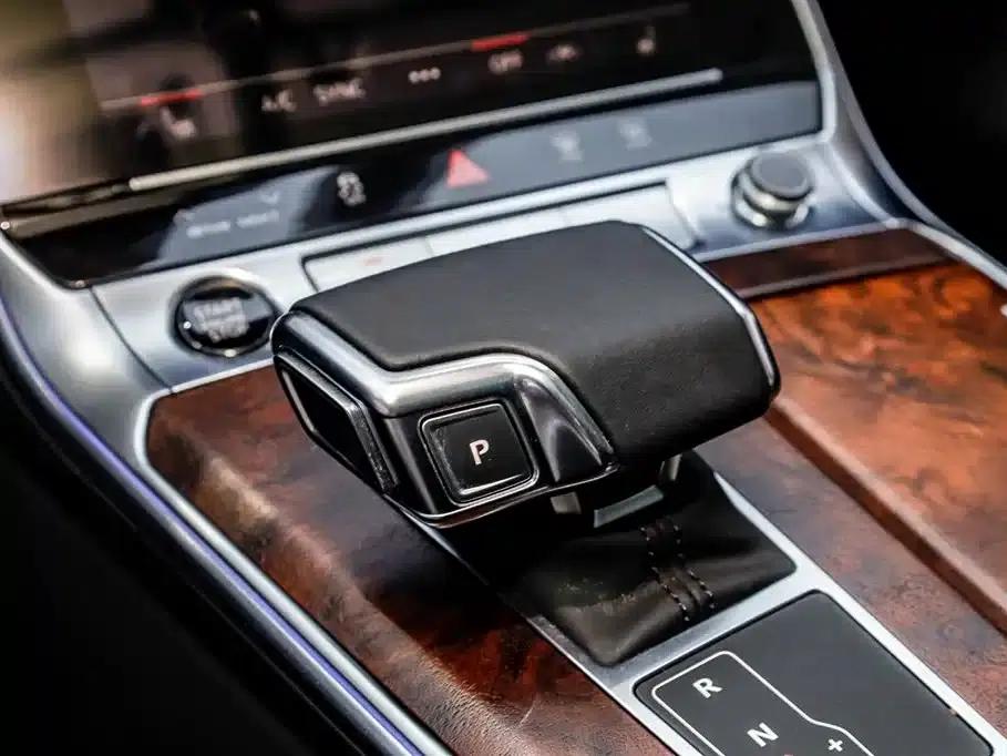 2021 Audi A6 allroad quattro Explorer 55 TFSI Premium Off-Road Model (Imported) — миниатюра 33