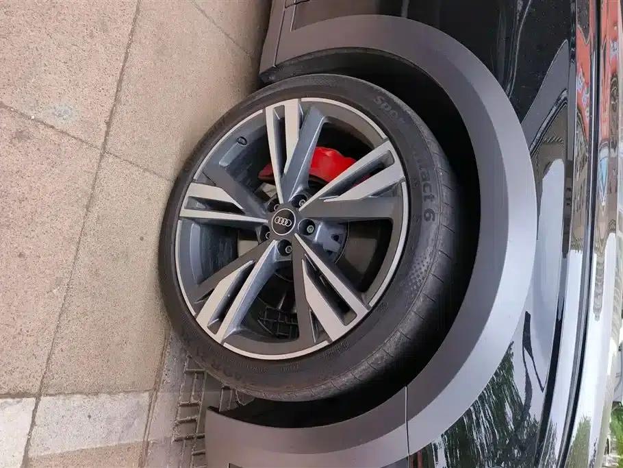 2025 Audi A6 allroad quattro Explorer 55 TFSI Premium Off-Road Model (Imported) — миниатюра 6