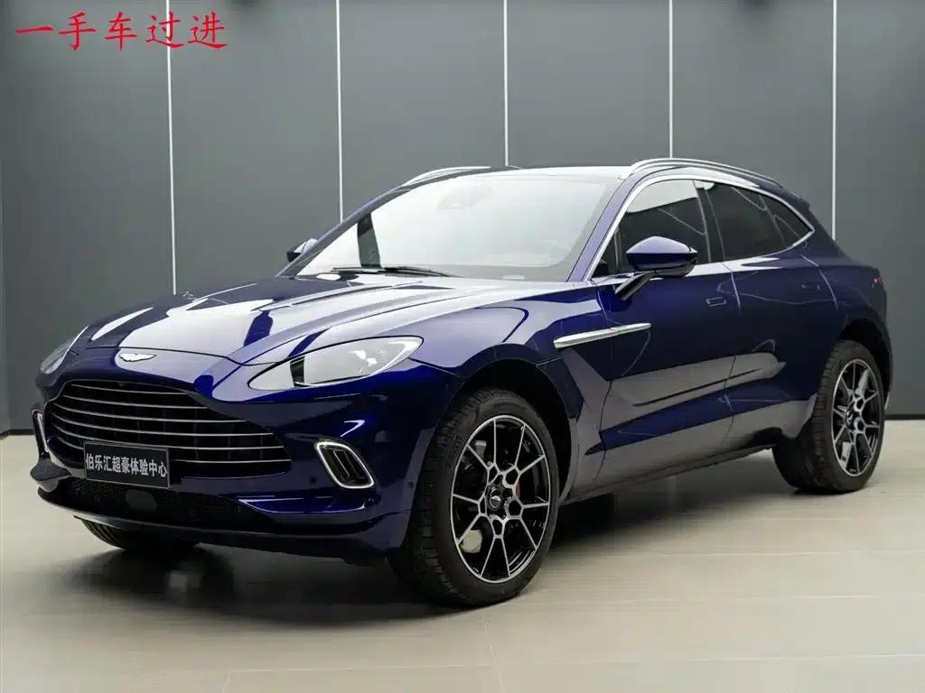 Aston Martin DBX 2023 3.0T STRAIGHT-SIX — миниатюра 1