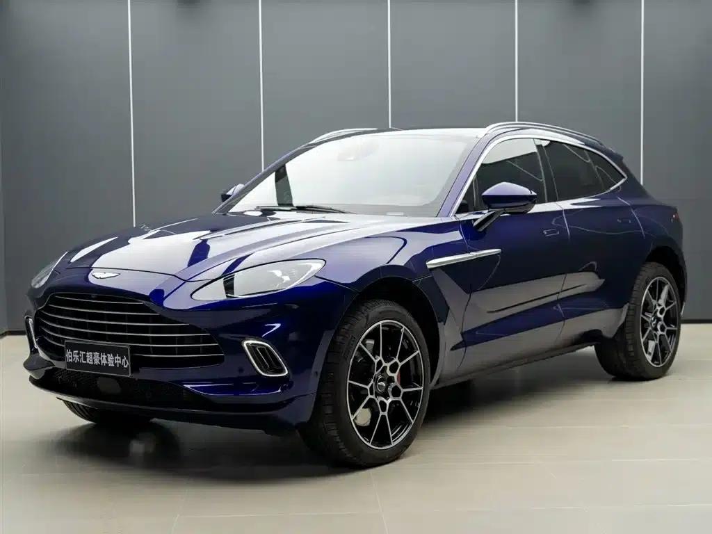 Aston Martin DBX 2023 3.0T STRAIGHT-SIX — миниатюра 2