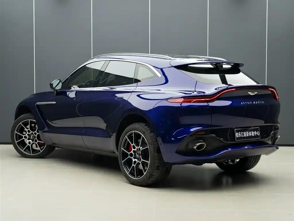 Aston Martin DBX 2023 3.0T STRAIGHT-SIX — миниатюра 4