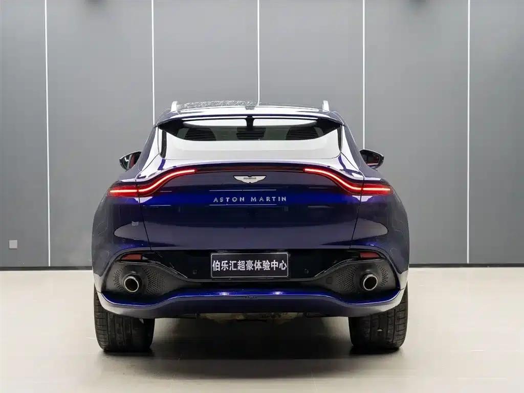 Aston Martin DBX 2023 3.0T STRAIGHT-SIX — миниатюра 6