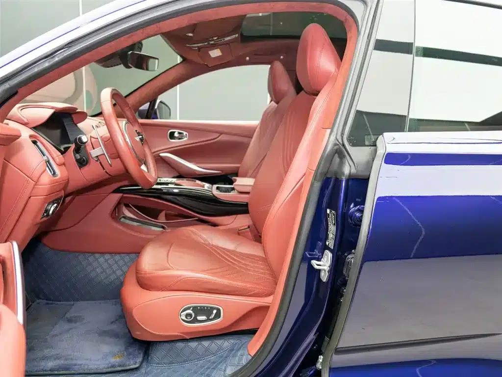 Aston Martin DBX 2023 3.0T STRAIGHT-SIX — миниатюра 8