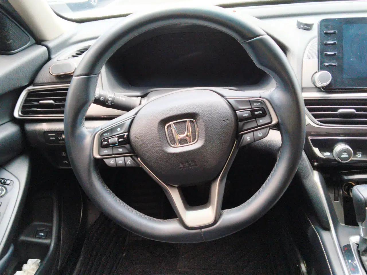 Honda Inspire 2019 260TURBO Elite Edition China V Standard — миниатюра 11