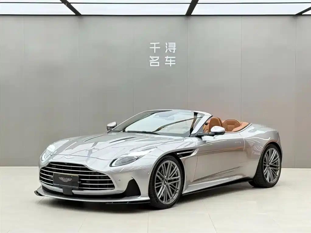 Aston Martin DB12 2023 4.0T V8 Volante — миниатюра 1