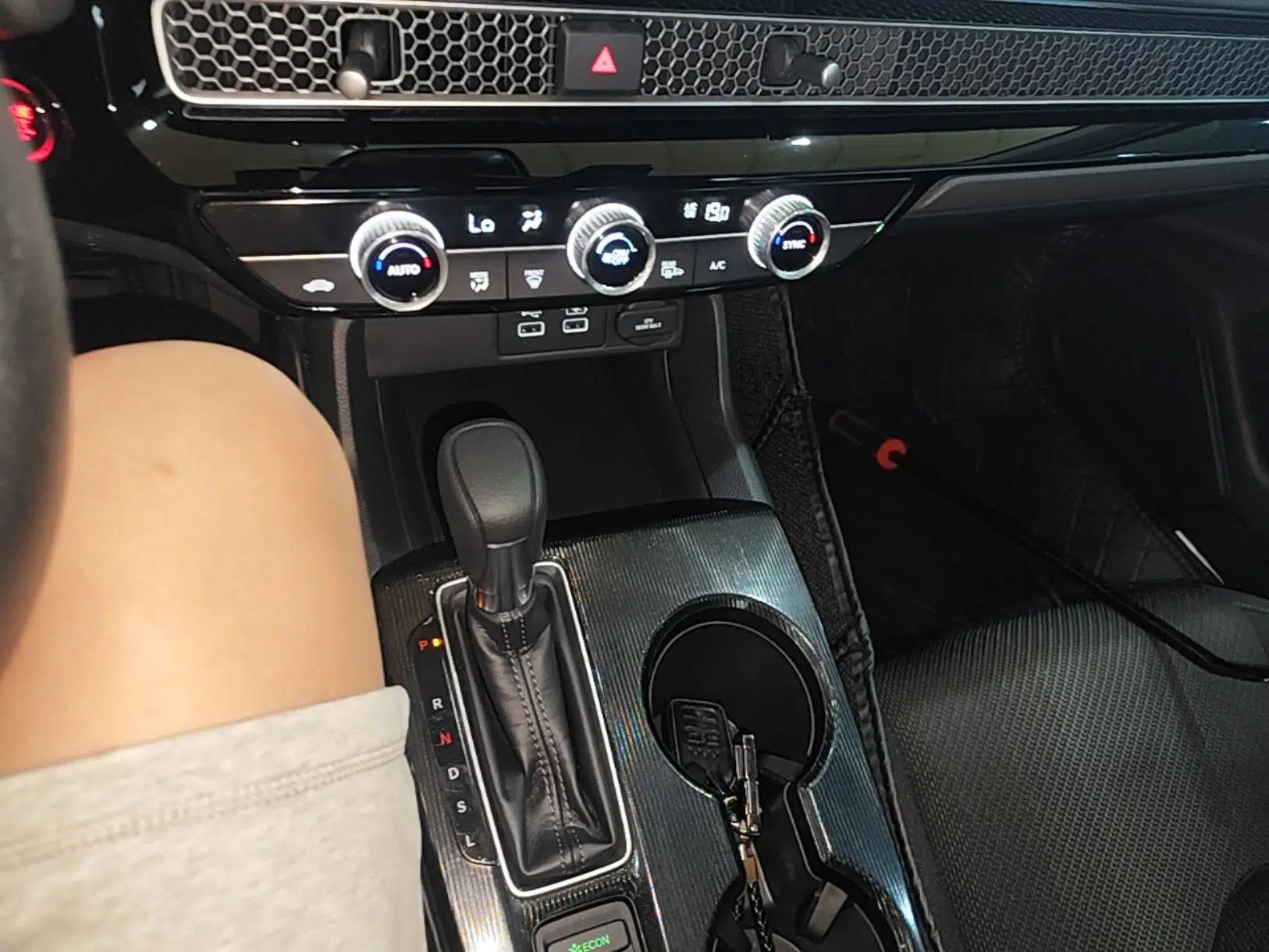 Honda Integra 2023 240TURBO CVT Tech Edition — миниатюра 17