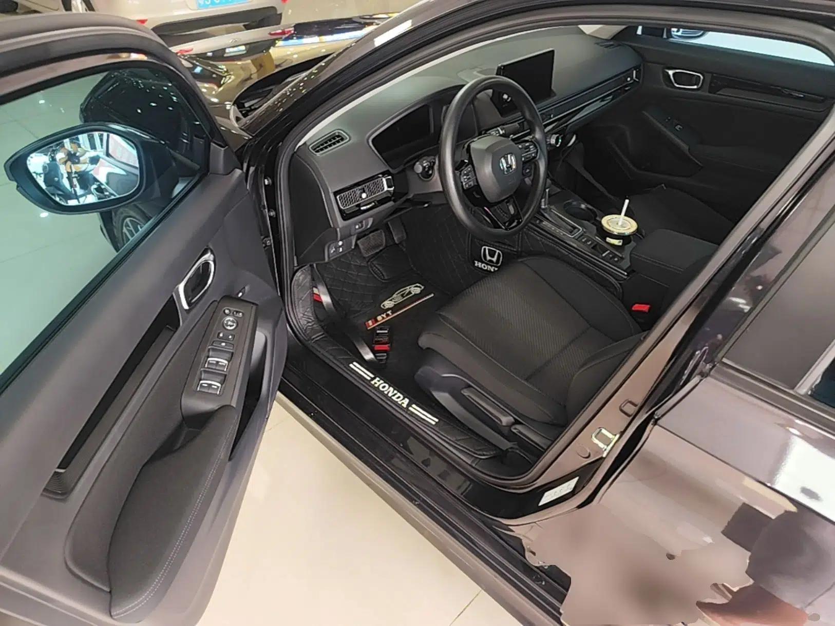 Honda Integra 2023 240TURBO CVT Tech Edition — миниатюра 19