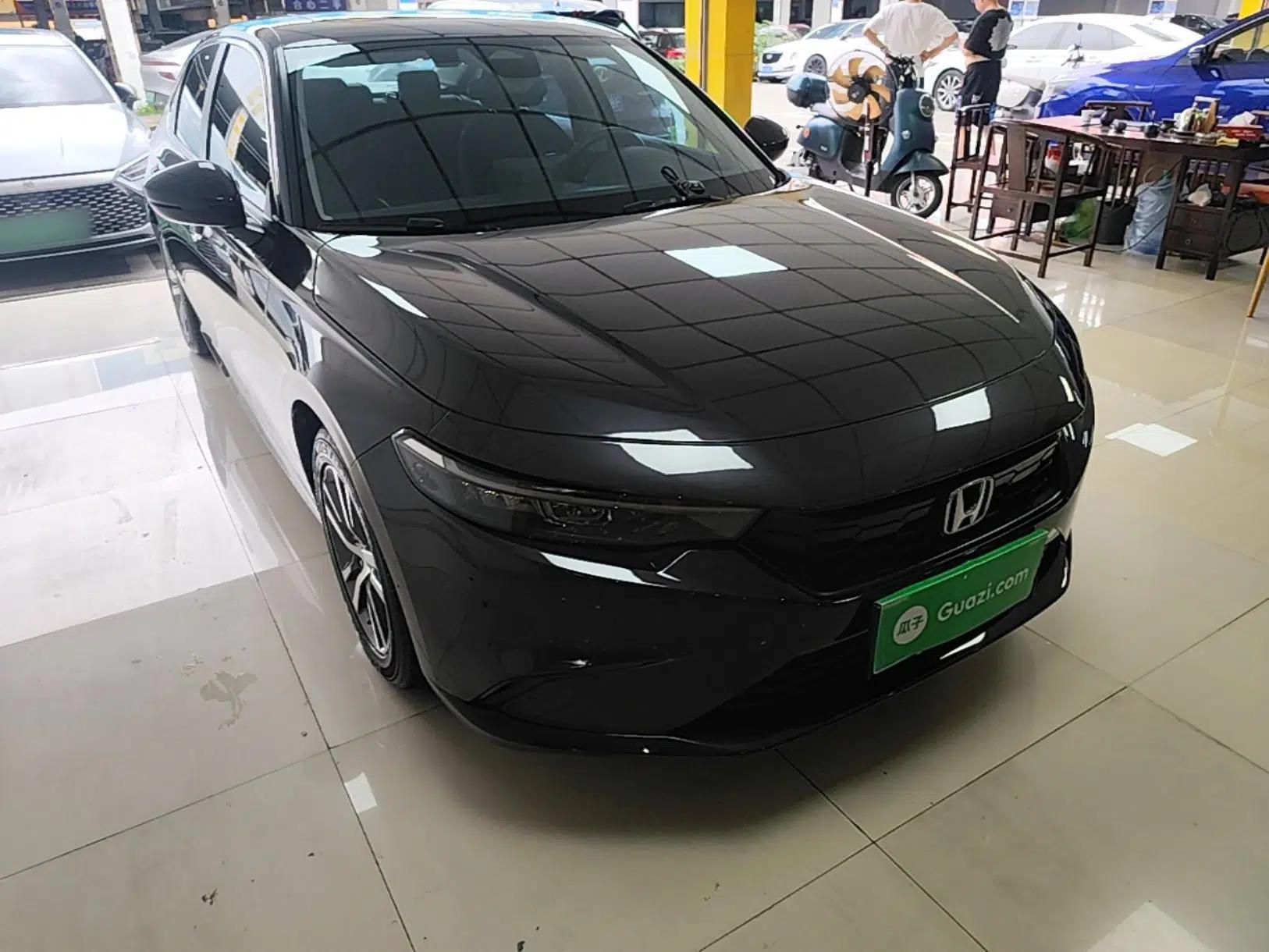 Honda Integra 2023 240TURBO CVT Tech Edition — миниатюра 3