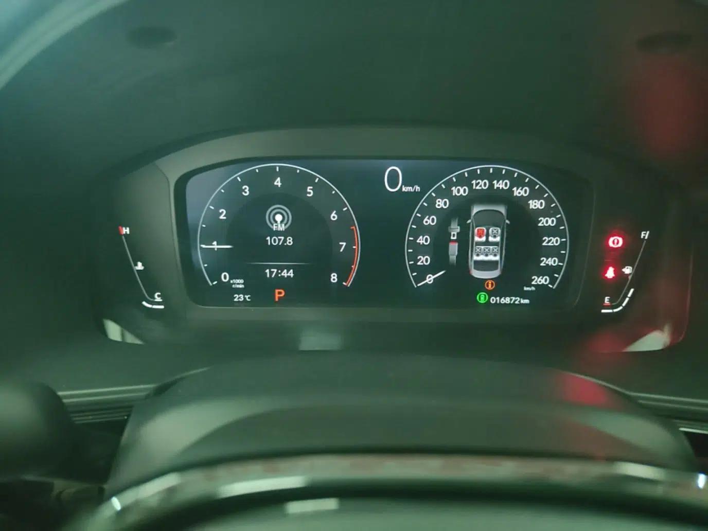 Honda Integra 2022 240TURBO CVT Technology Edition — миниатюра 15