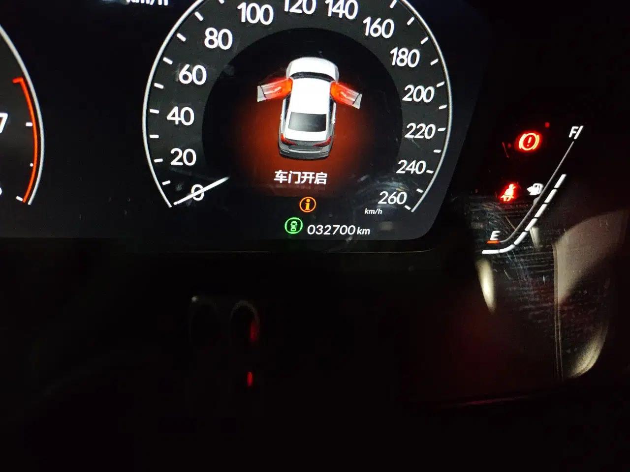 Honda Integra 2022 240TURBO CVT Luxury Edition — миниатюра 13