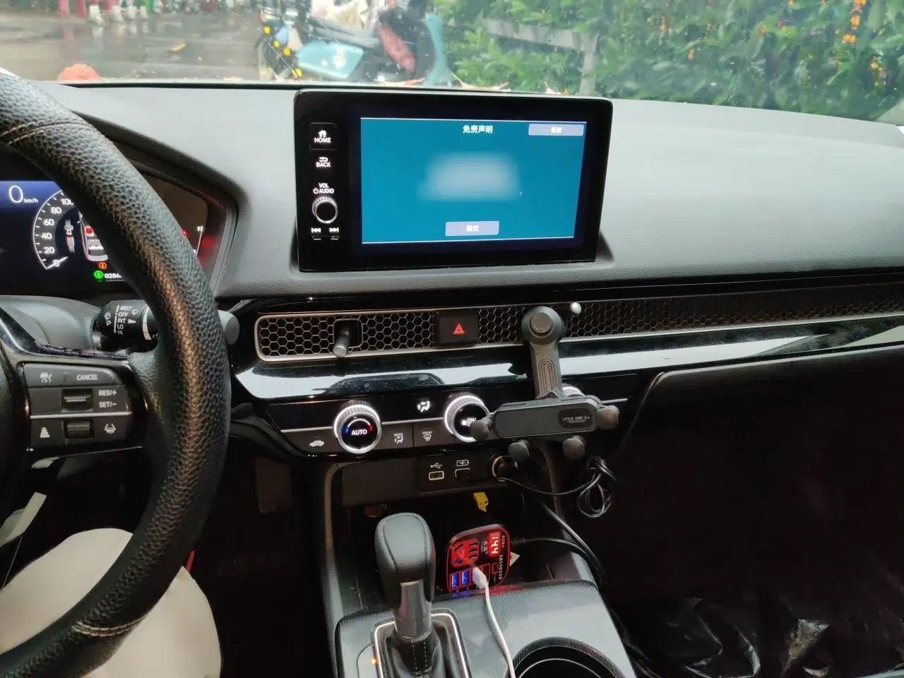 Honda Integra 2023 240TURBO CVT Leading Edition — миниатюра 12