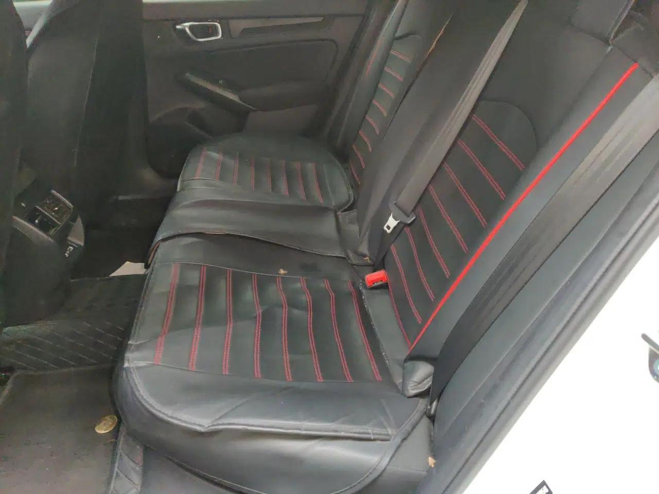 Honda Integra 2023 240TURBO CVT Leading Edition — миниатюра 20