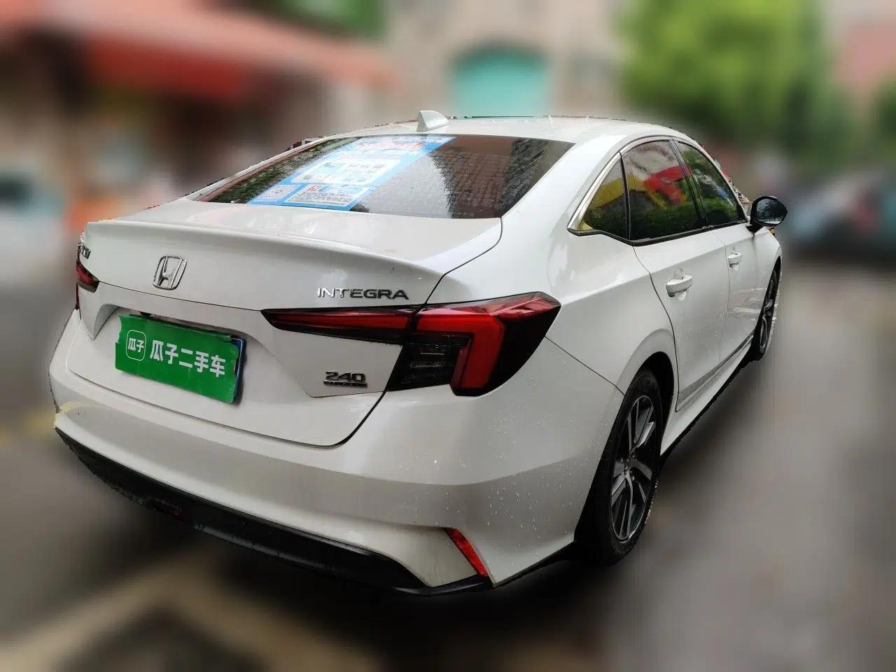 Honda Integra 2023 240TURBO CVT Leading Edition — миниатюра 6