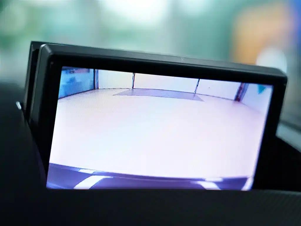Aston Martin DBS 2009 6.0 Touchtronic Coupe — миниатюра 11