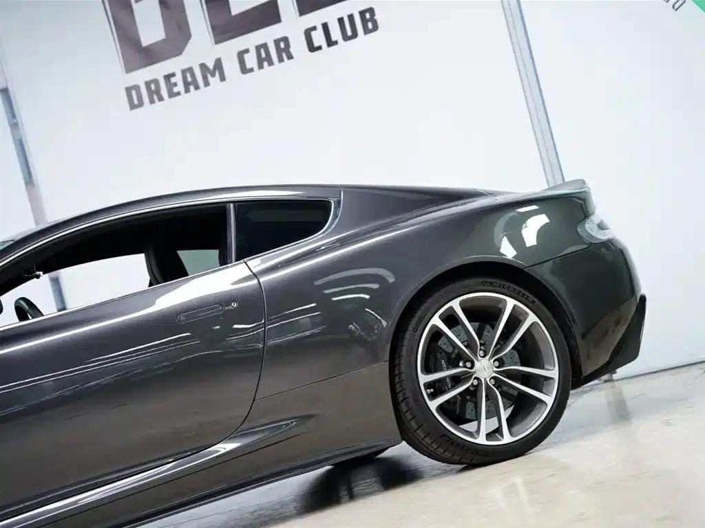 Aston Martin DBS 2009 6.0 Touchtronic Coupe — миниатюра 23