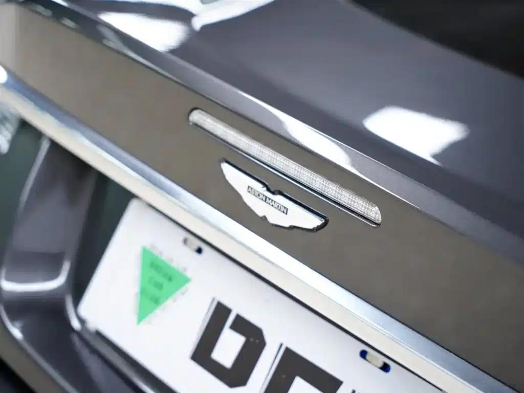 Aston Martin DBS 2009 6.0 Touchtronic Coupe — миниатюра 4